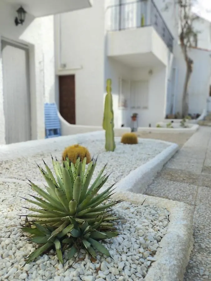 Casa Genoves Villa San José Nyaraló